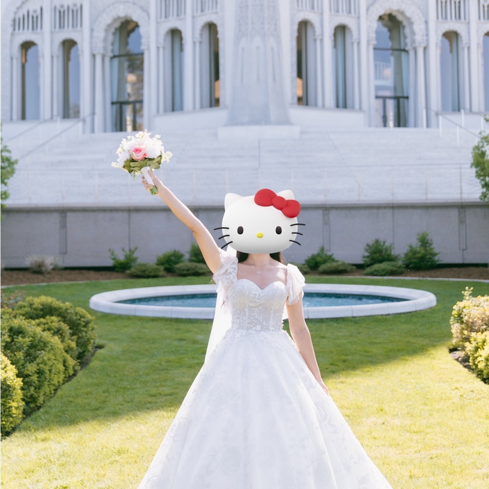 Chic White Bridal Gown